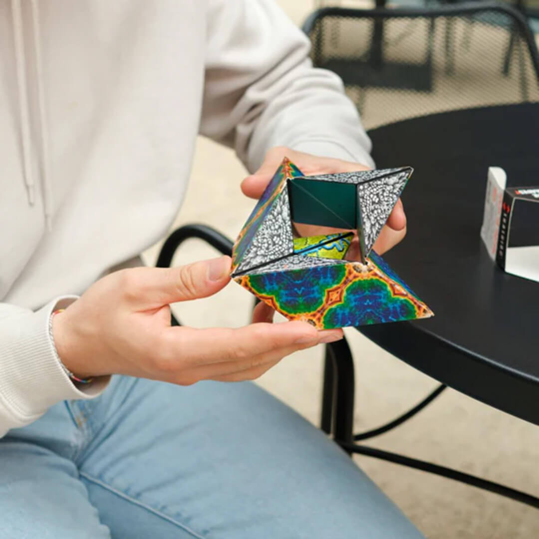 MagiFlip™ Magnetic Magic Cube