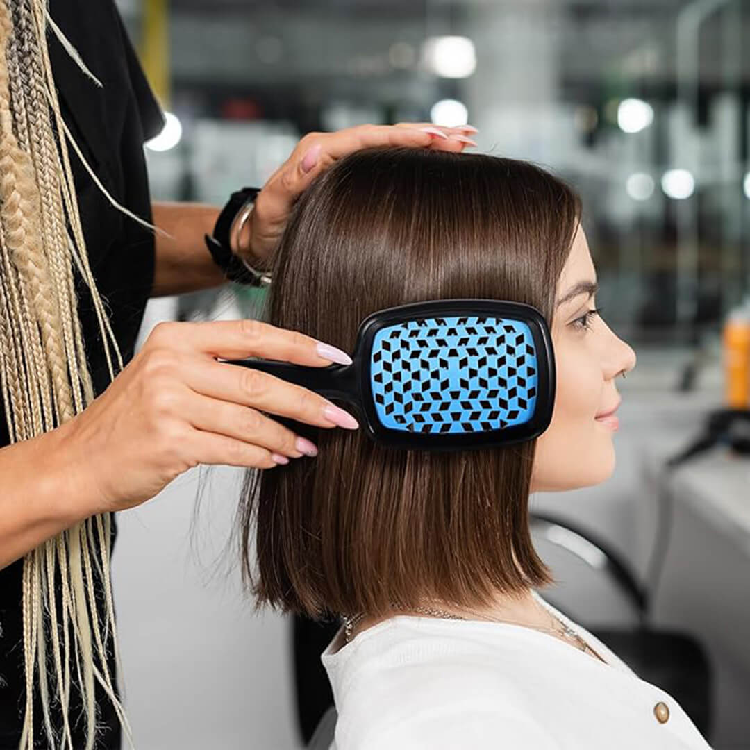 GlideKnot™ Detangling Brush