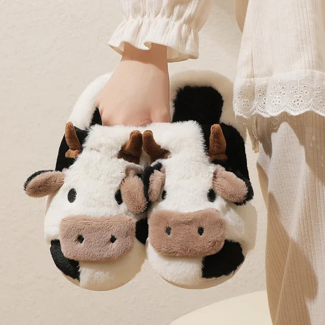 MooMallow™ Fluffy Cow Slippers