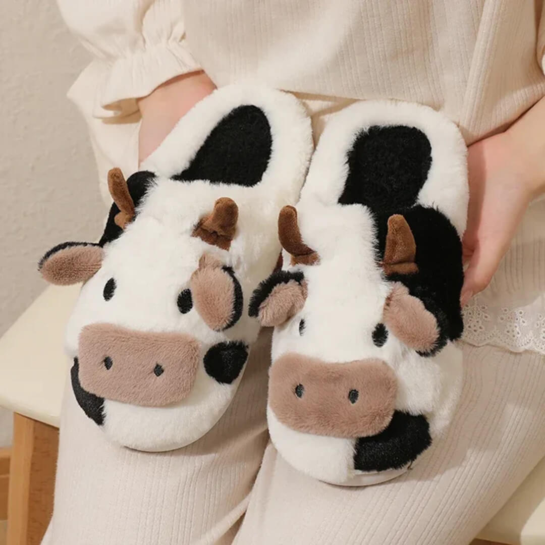 MooMallow™ Fluffy Cow Slippers