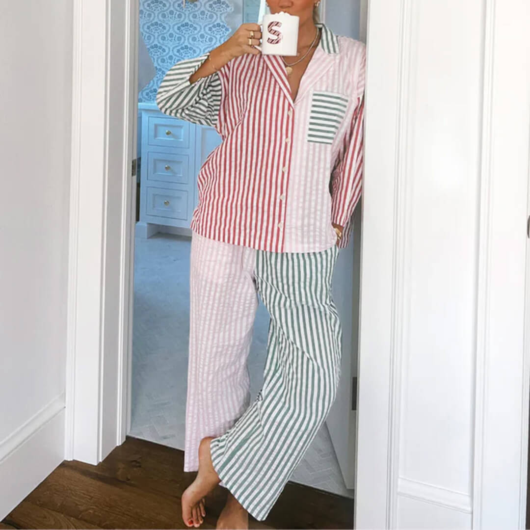 DreamHug™ - CozyStripes Pajamas