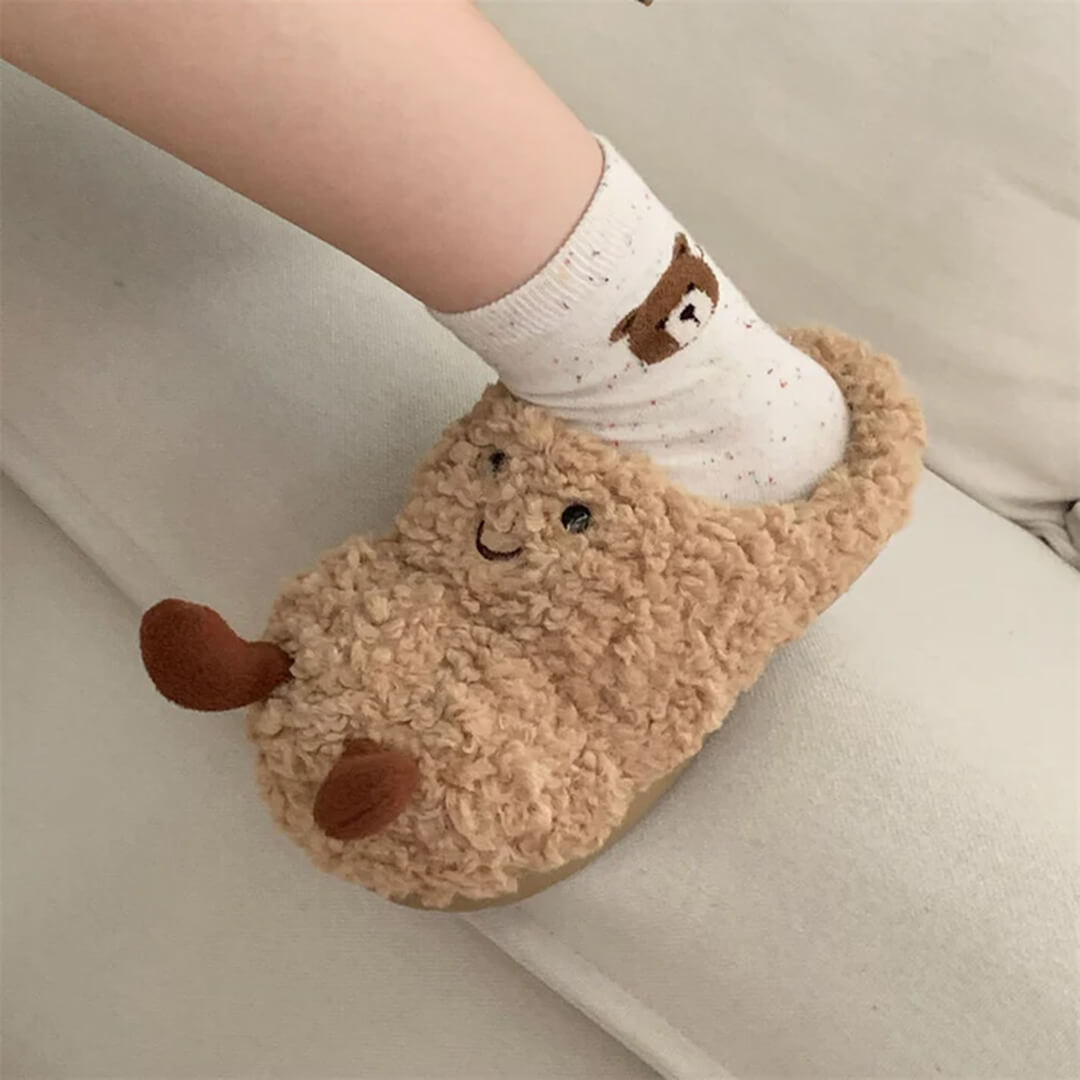 PeaNuzz™ Peanut Slippers