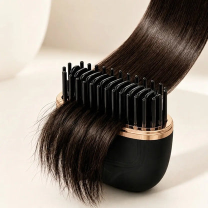GlideGlow Straightening Comb